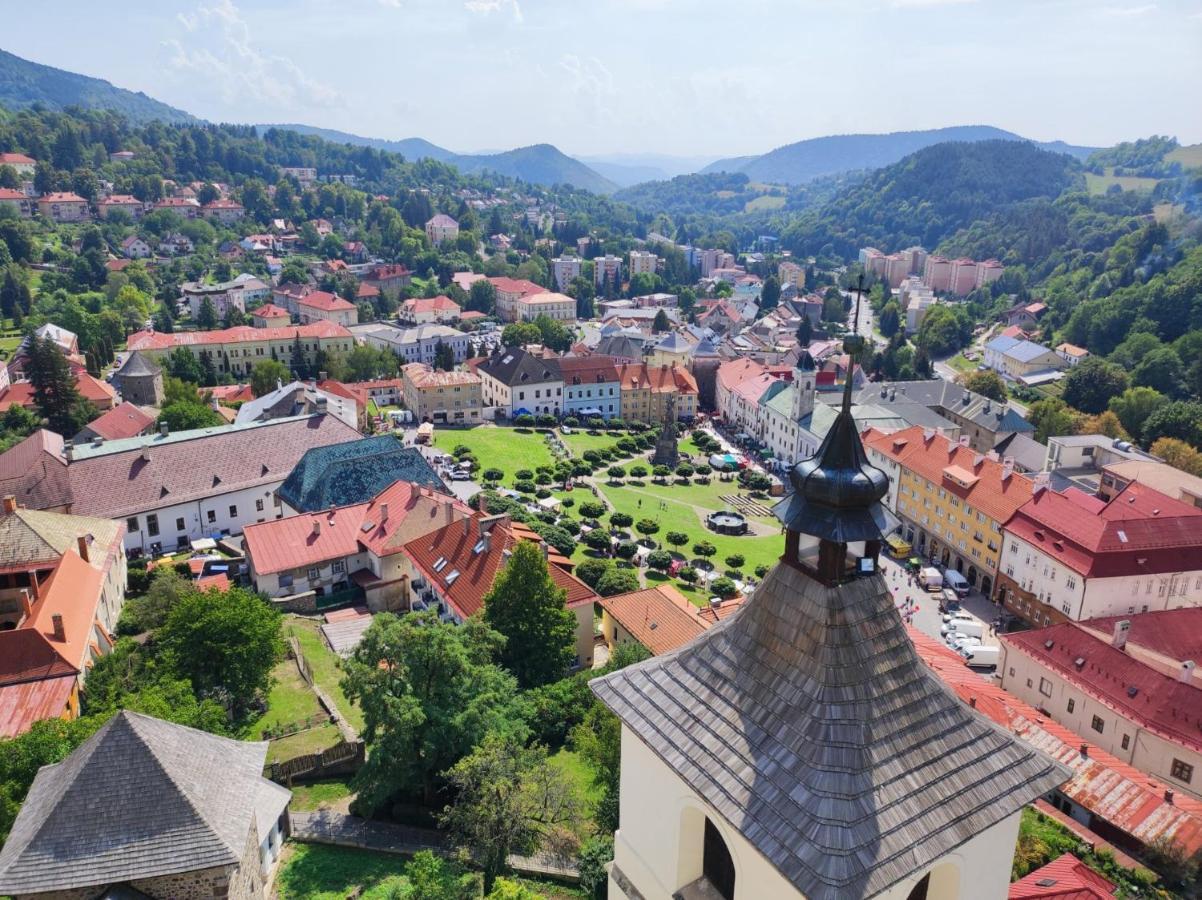 Krizkov Dom Apartment Kremnica Luaran gambar