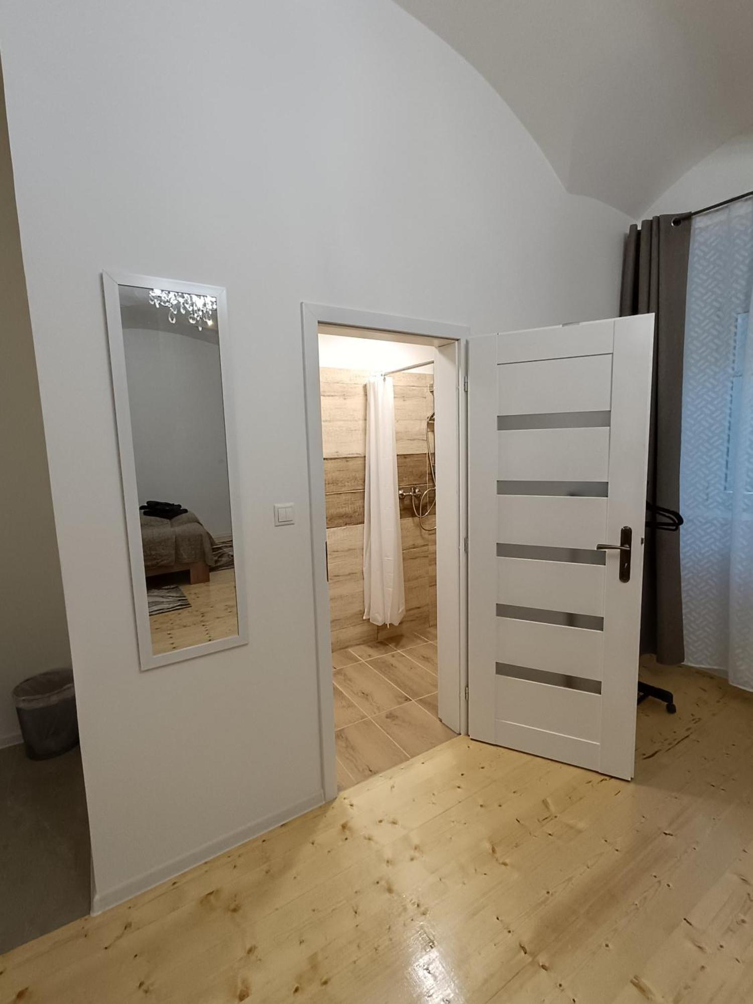 Krizkov Dom Apartment Kremnica Luaran gambar